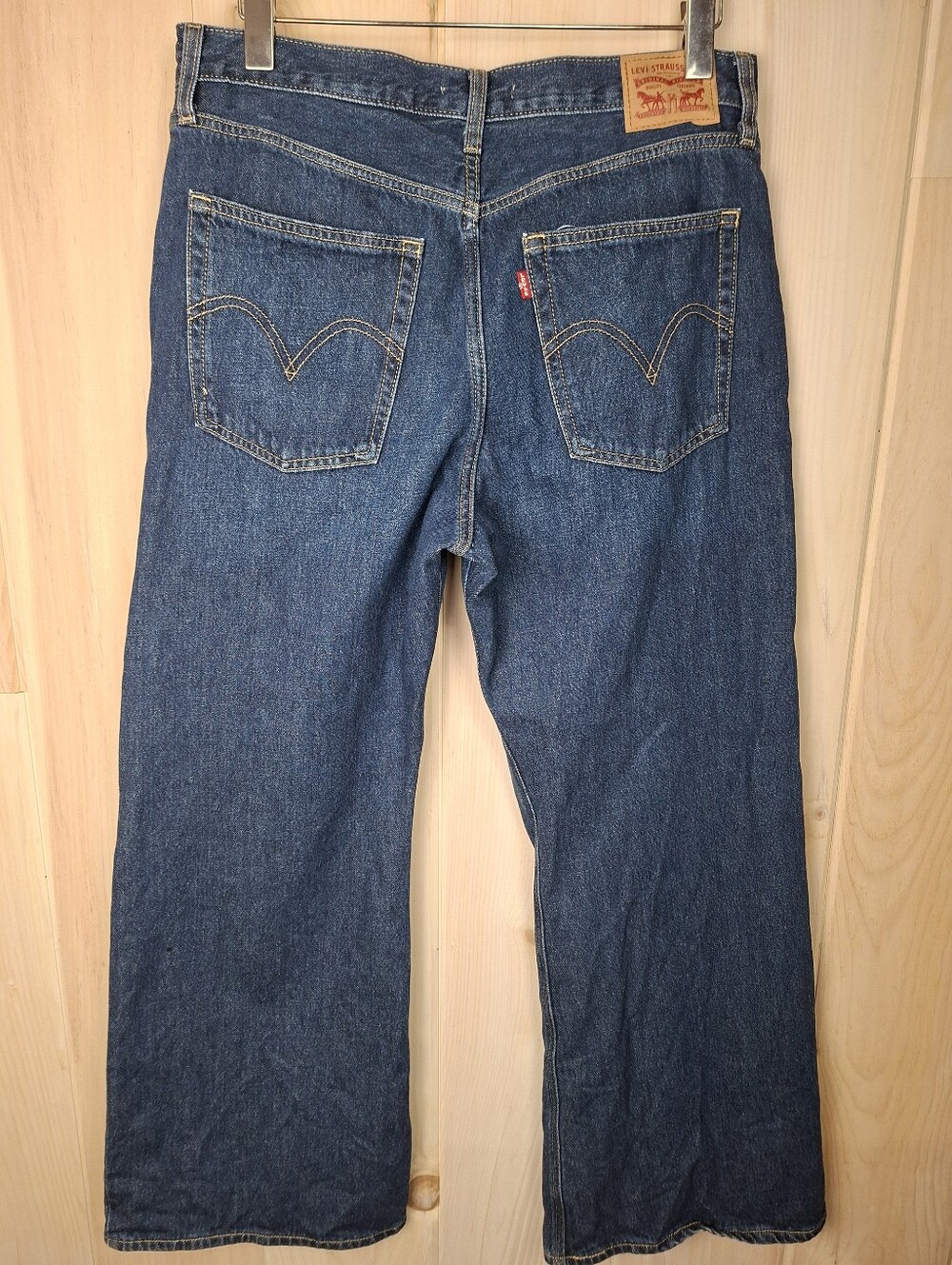 Levi's Middy Loose Boot Cut Dark Wash Jeans Size 31 - Picture 9 of 13
